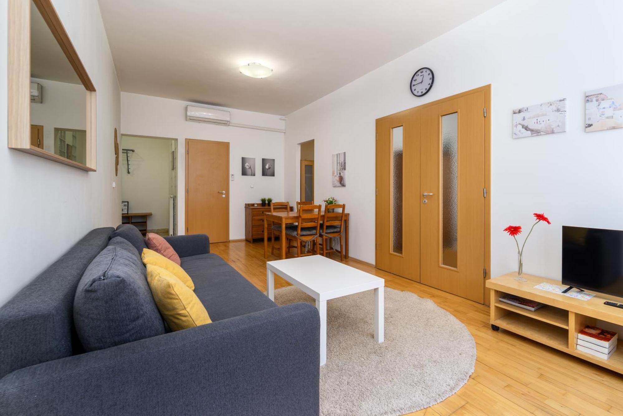בודפשט Basilica Apartment In Heart Of City מראה חיצוני תמונה